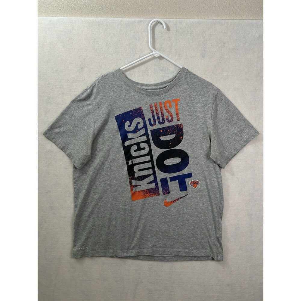 Nike Mens New York Knicks Dri-Fit T Shirt Size L Gray Just Do It AQ6281-063